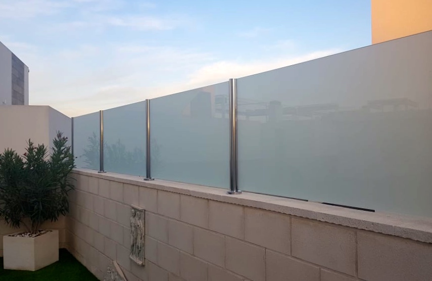 Beautiful Glass Balustrades Quesada